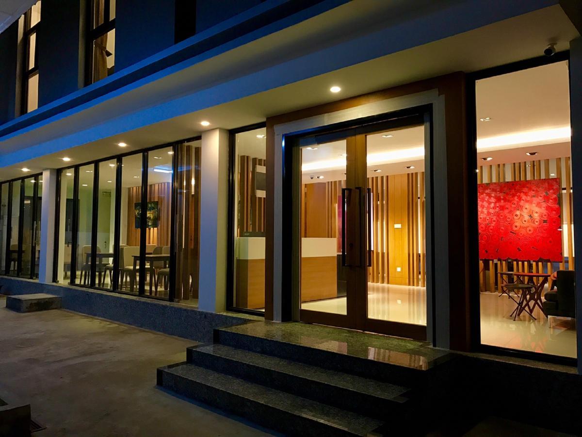 คู โฮเต็ล Hotel ย่างกุ้ง ภายนอก รูปภาพ